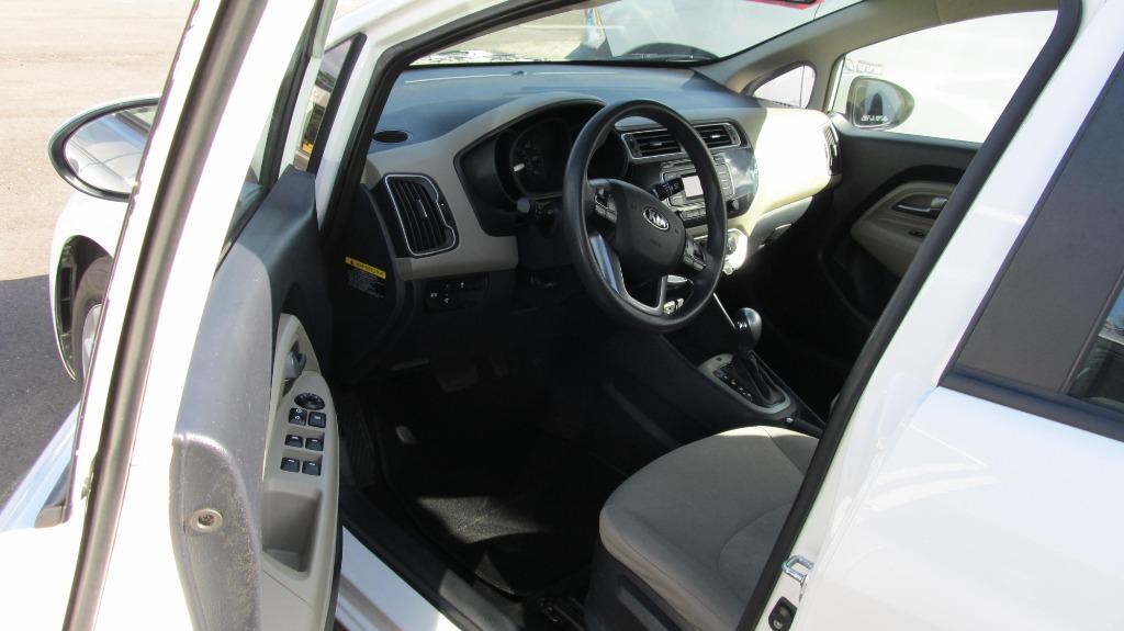 2016 Kia Rio LX photo