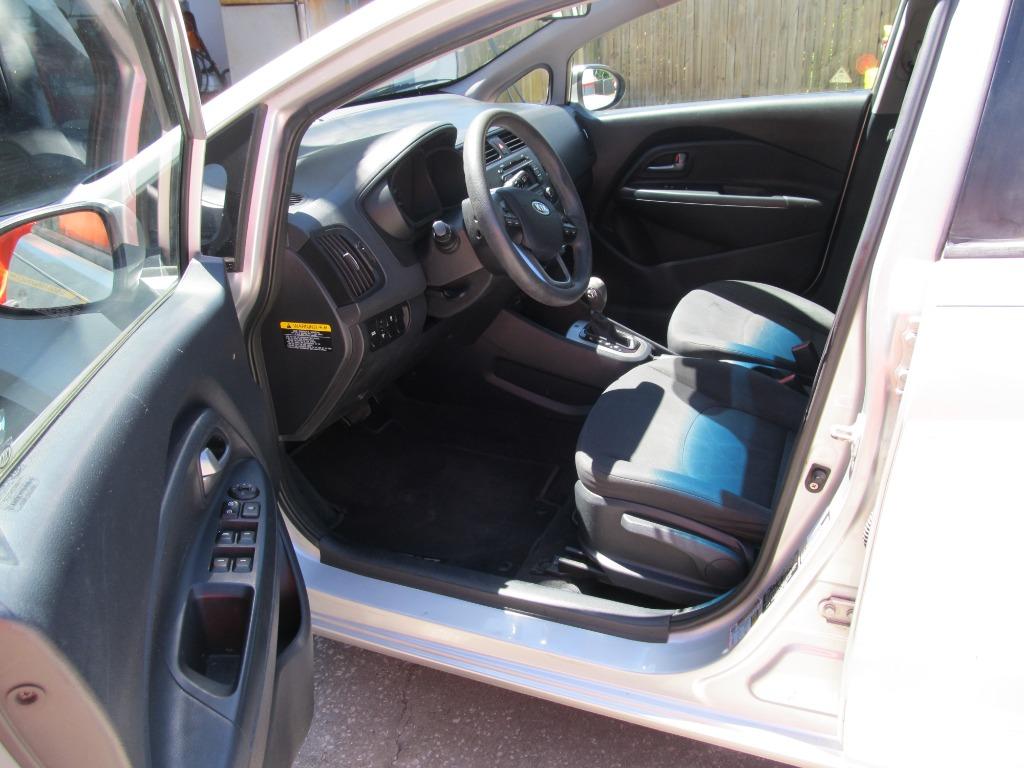 2012 Kia Rio - $5,995