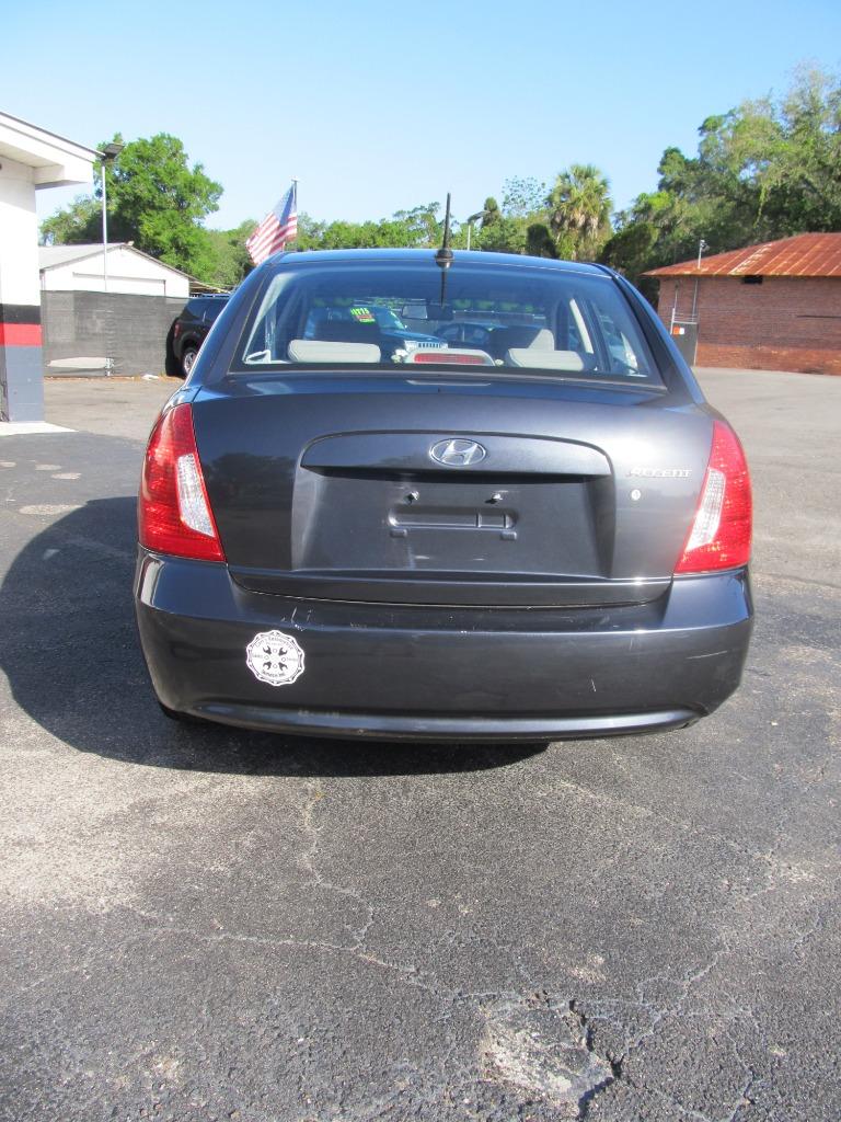 2009 Hyundai Accent - $5,295