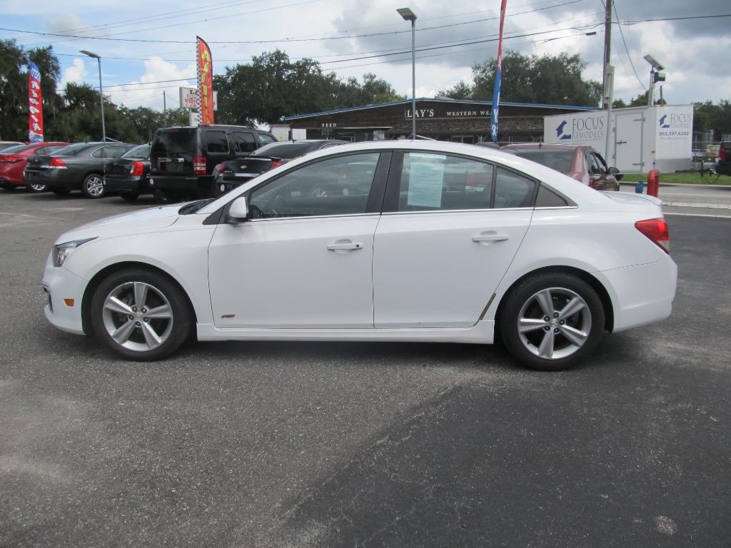 2015 Chevrolet Cruze - $8,995