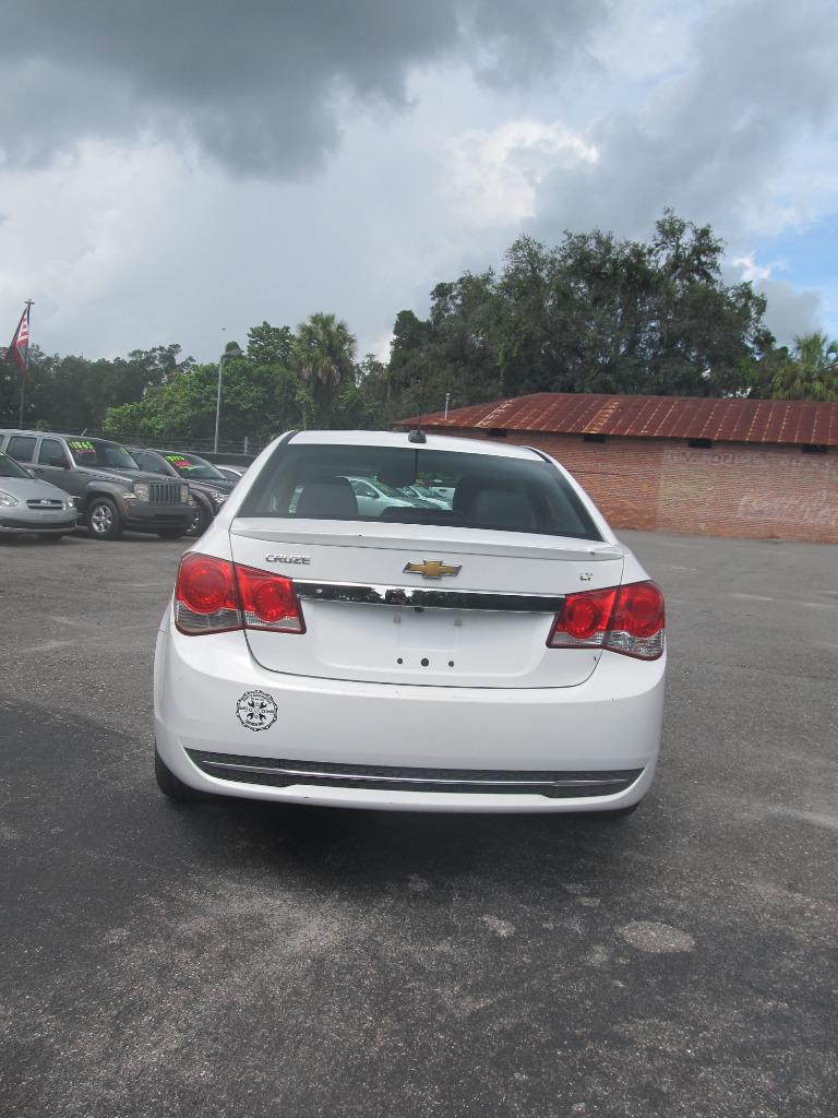 2015 Chevrolet Cruze - $8,995