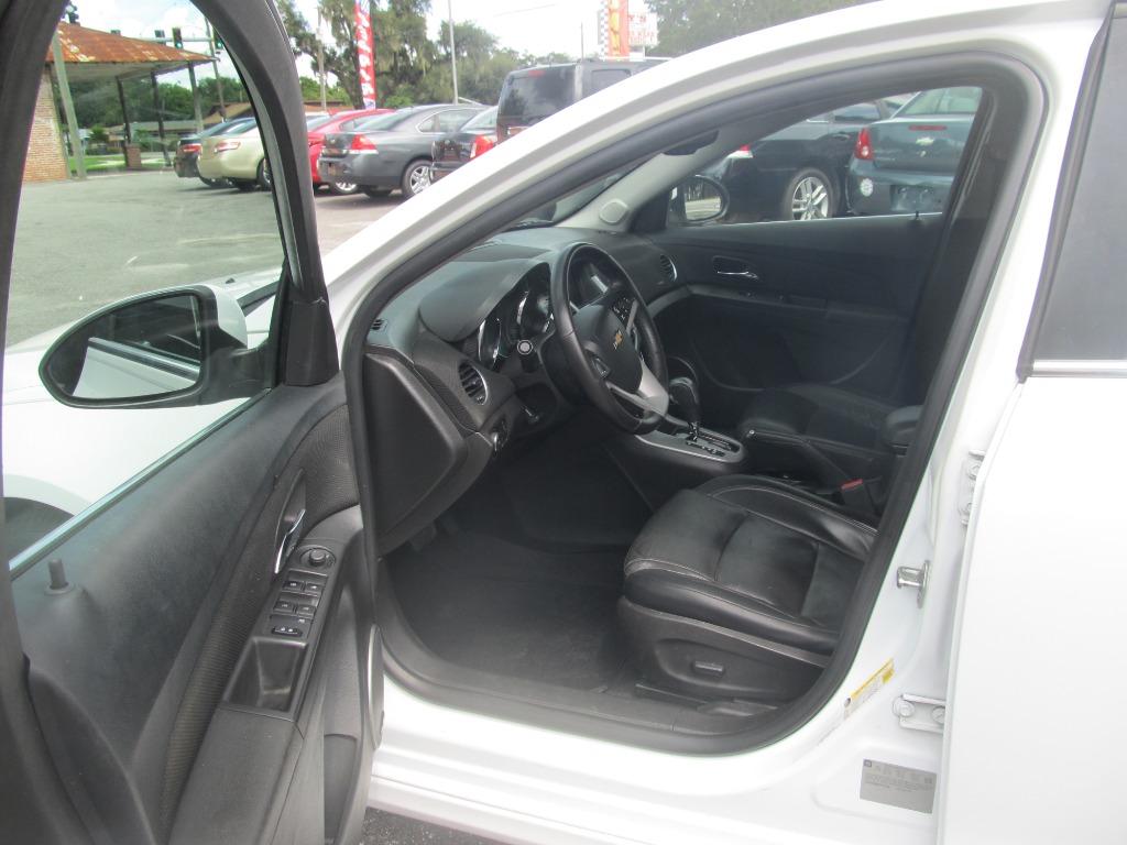 2015 Chevrolet Cruze - $8,995
