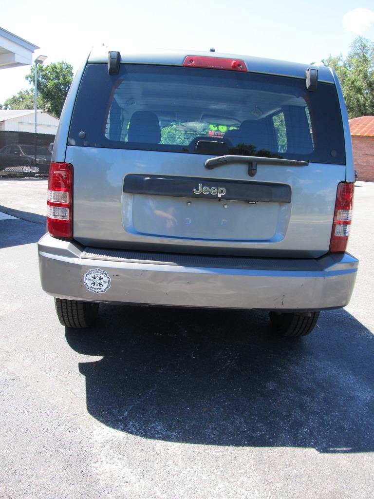 2012 Jeep Liberty - $7,995