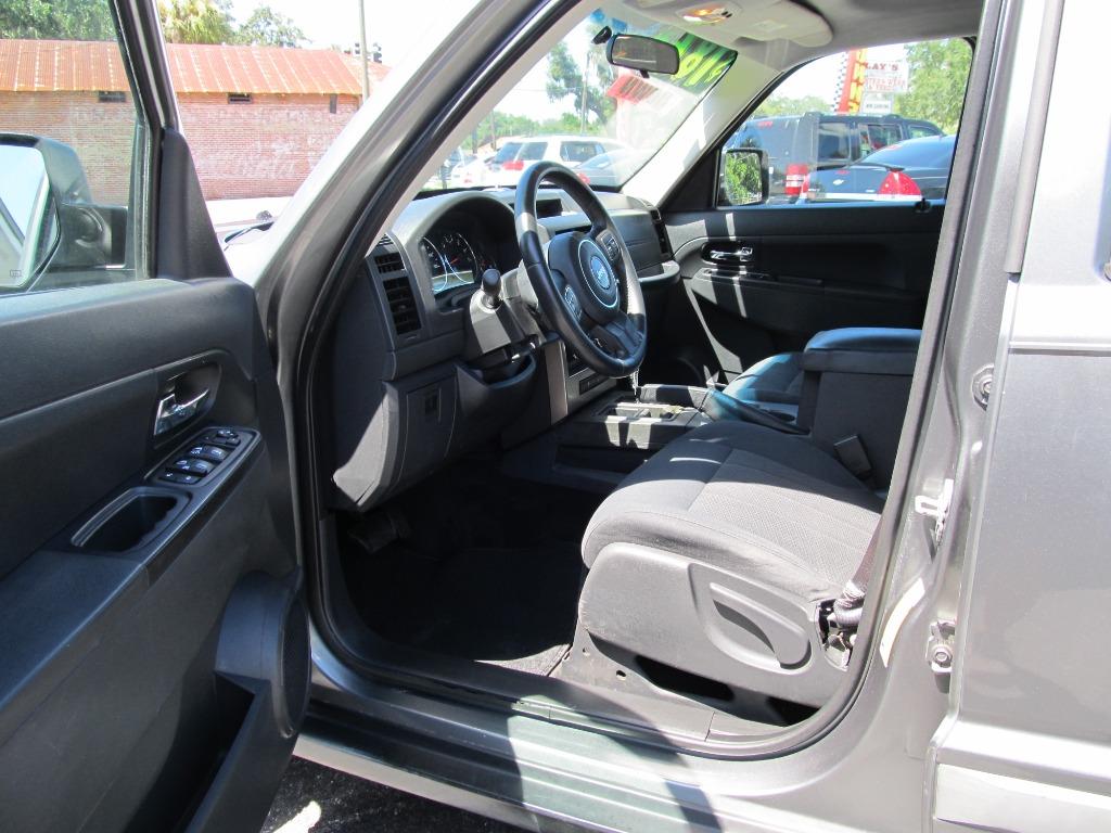 2012 Jeep Liberty - $7,995
