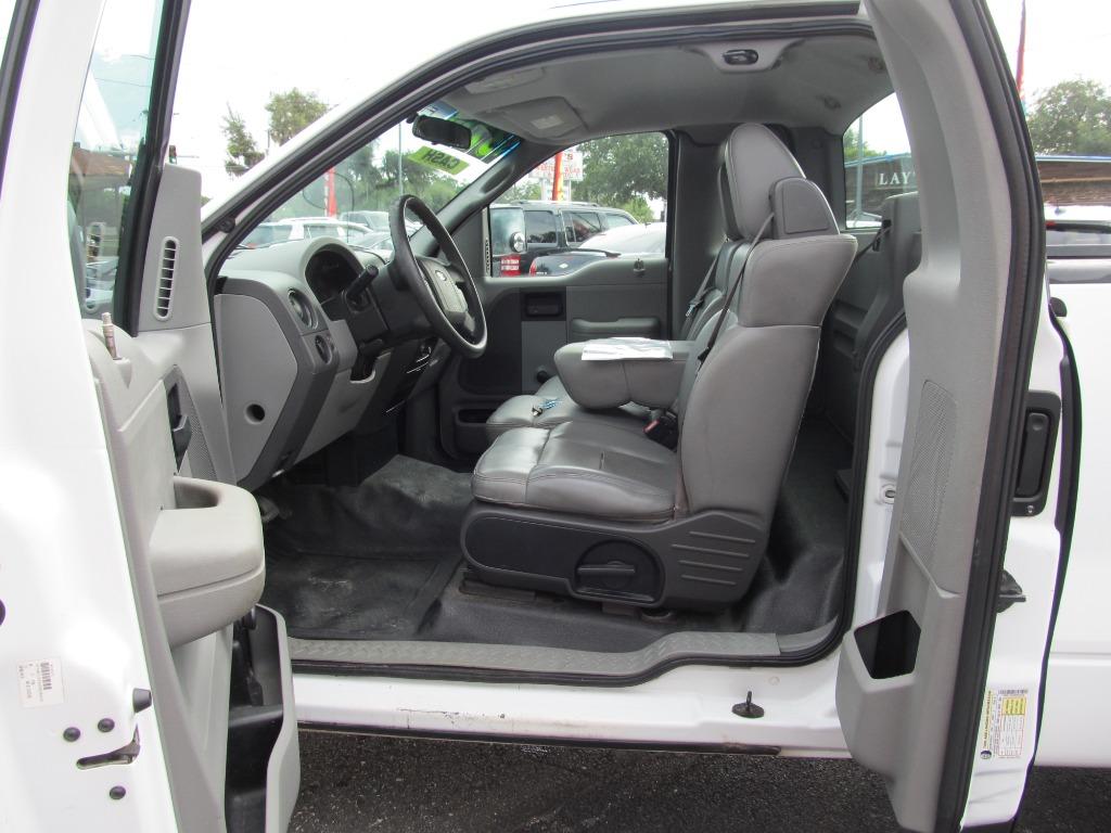 2006 Ford F-150 - $3,200