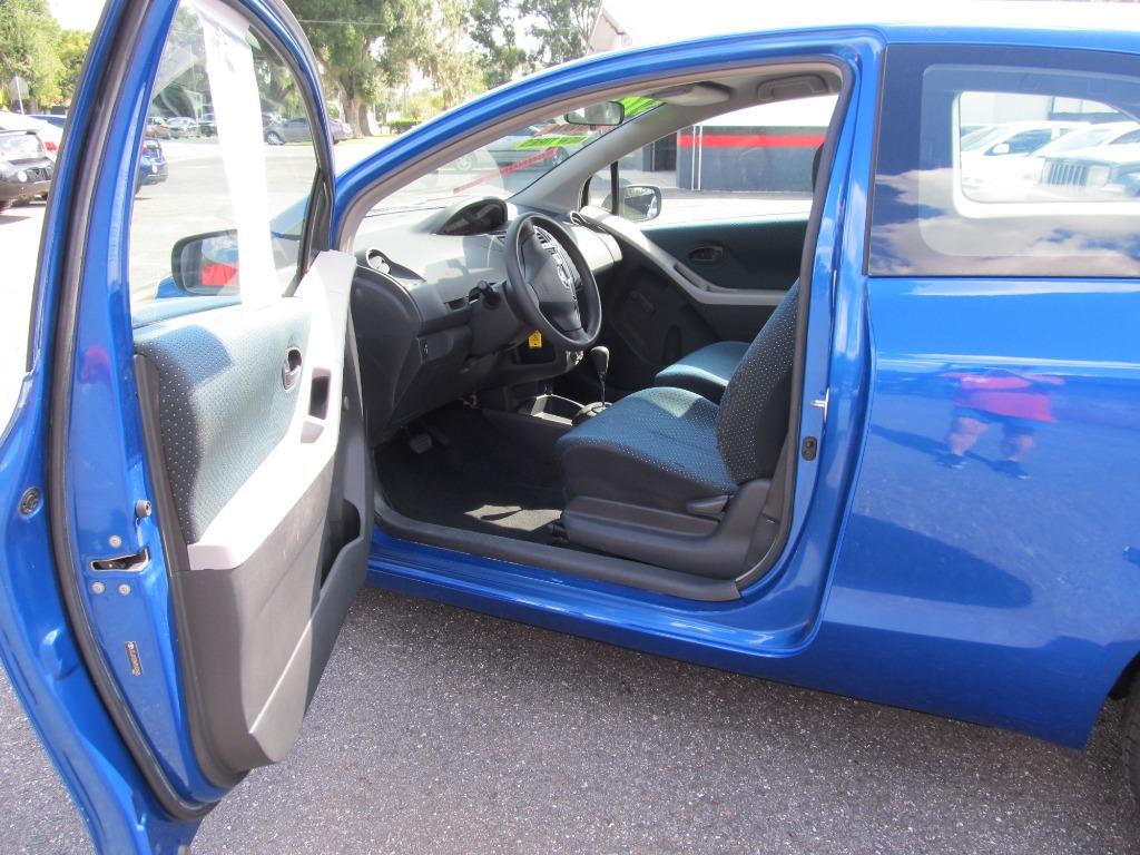 2007 Toyota Yaris - $4,495
