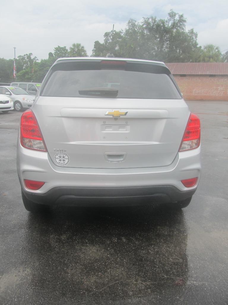 2020 Chevrolet Trax - $11,499