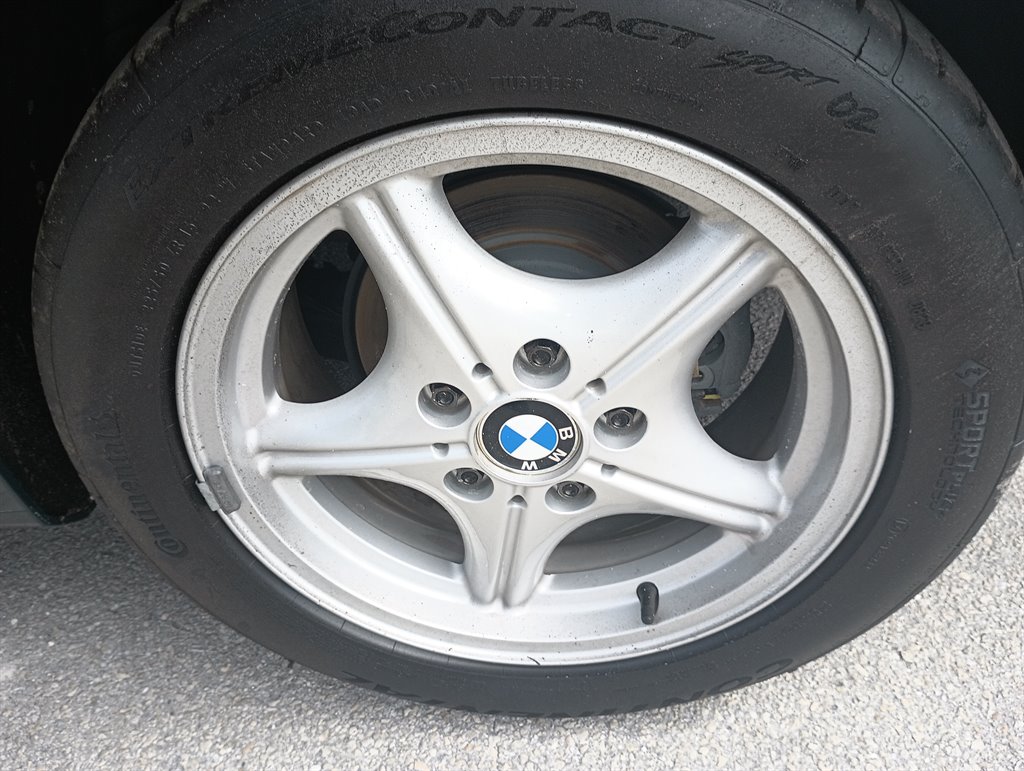 1997 BMW Z3 1.9 photo