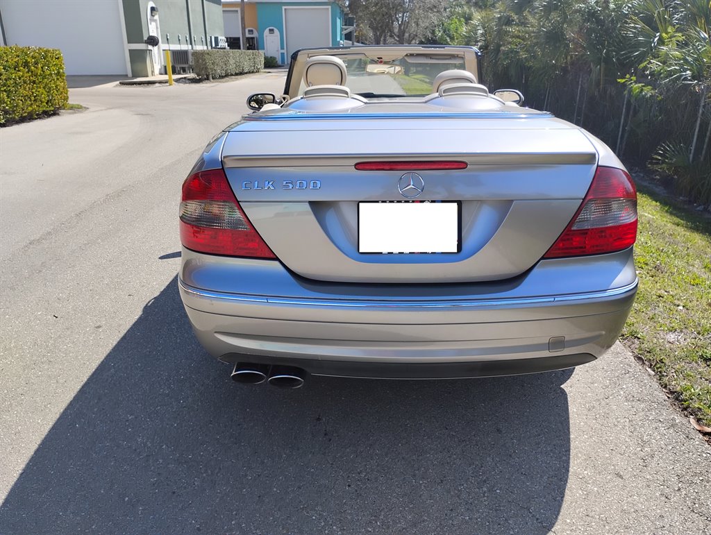 2006 Mercedes-Benz CLK-Class