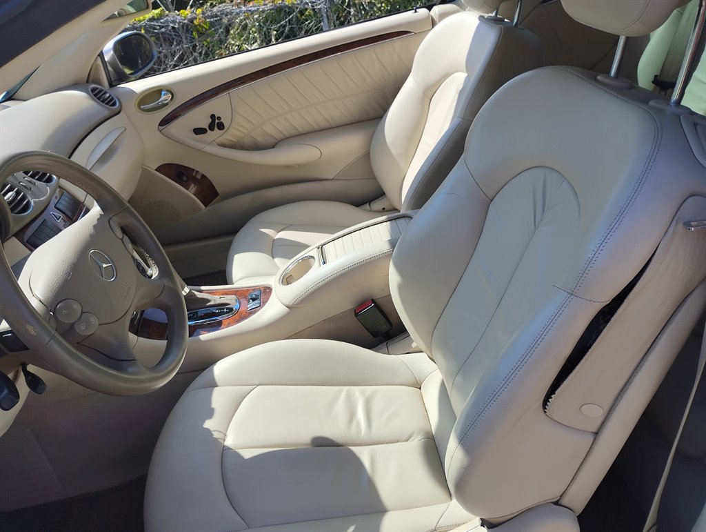 2006 Mercedes-Benz CLK-Class