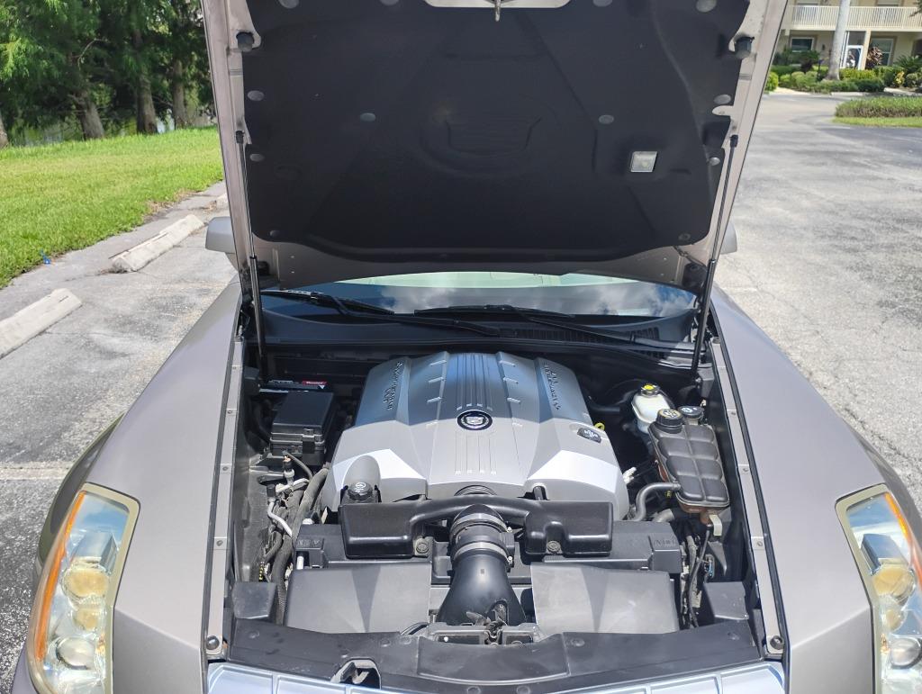 2005 Cadillac XLR