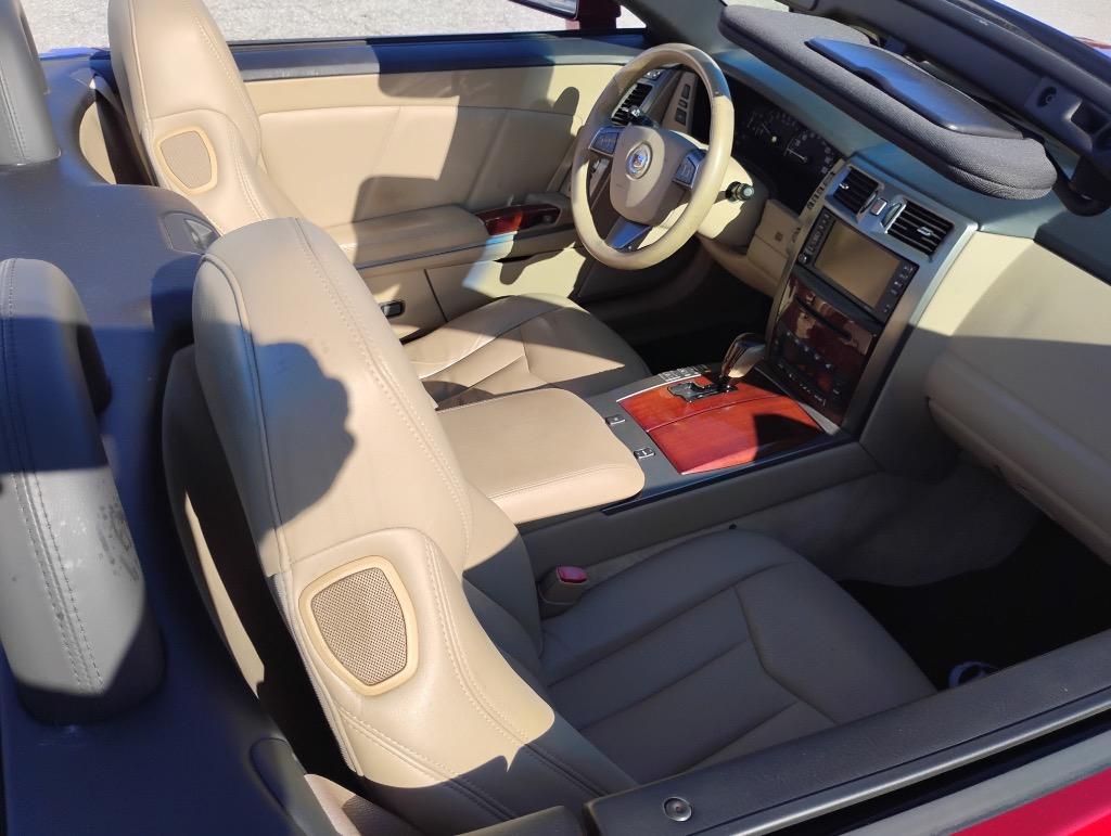 2008 Cadillac XLR