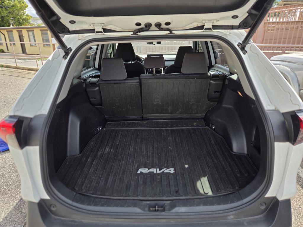 2019 Toyota RAV4 - $24,999
