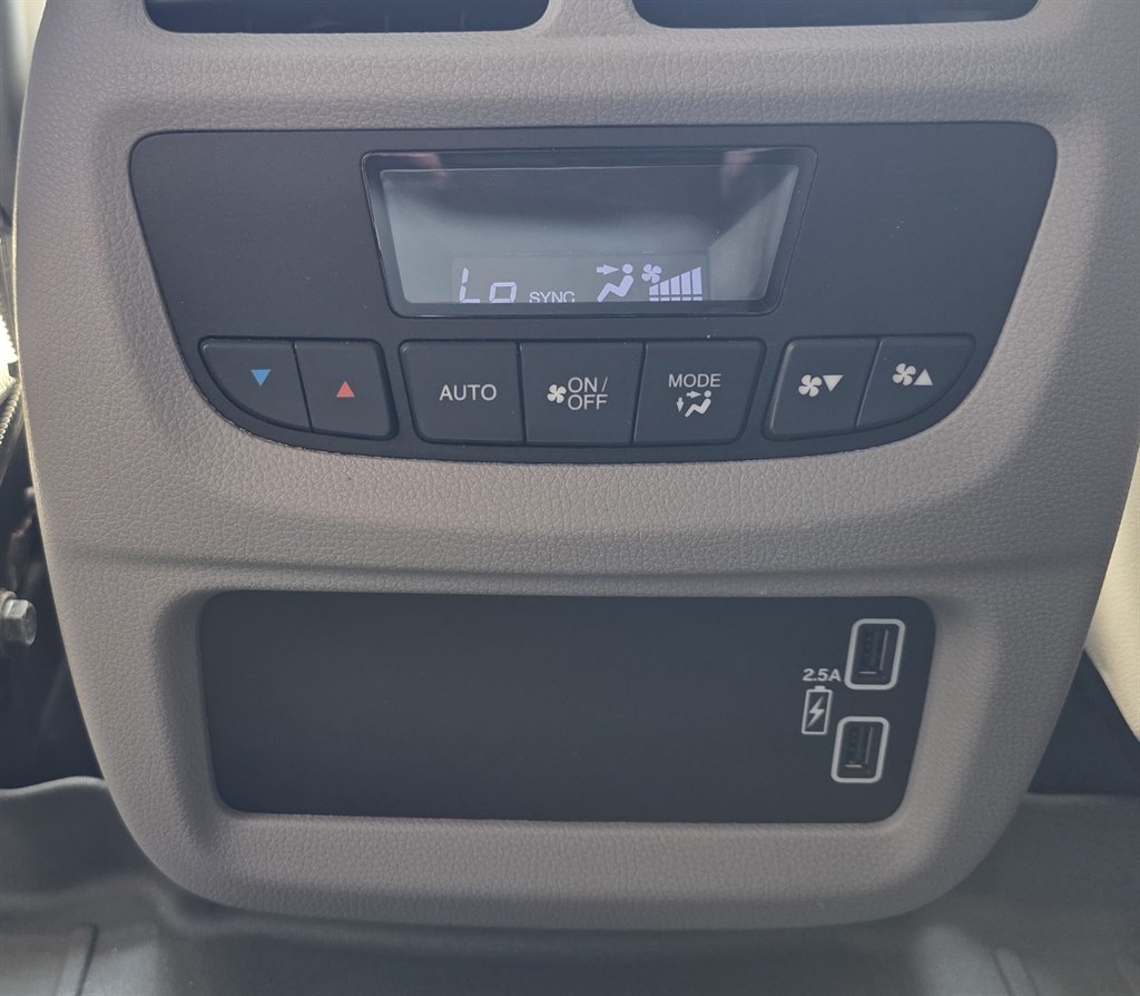 2021 Honda Pilot SE photo