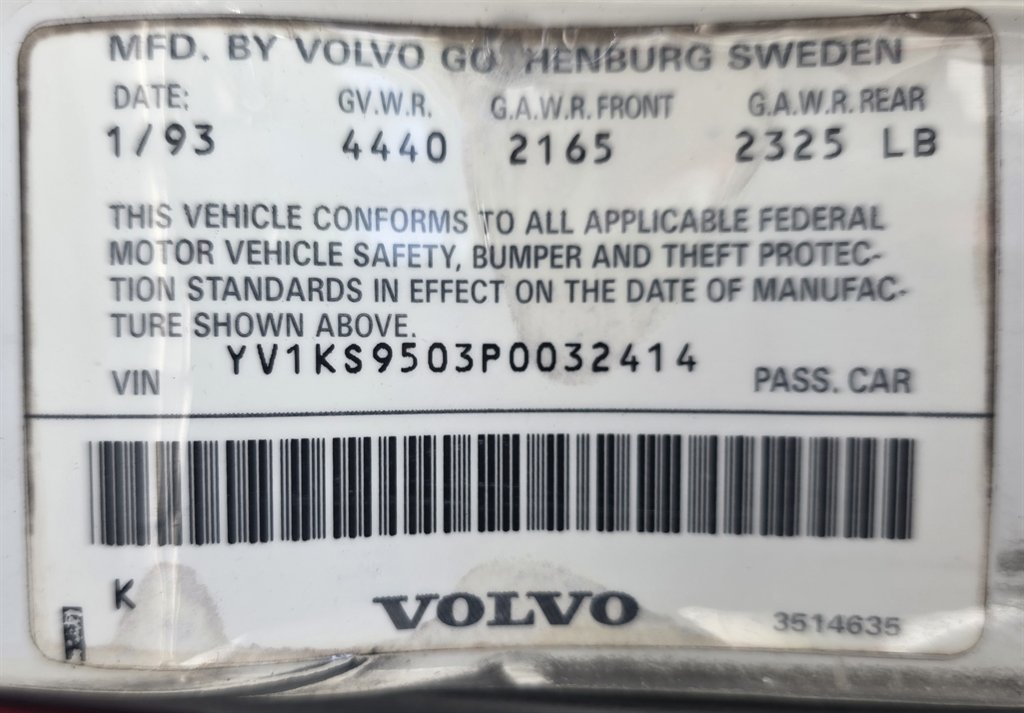 1993 Volvo 960 - $5,143