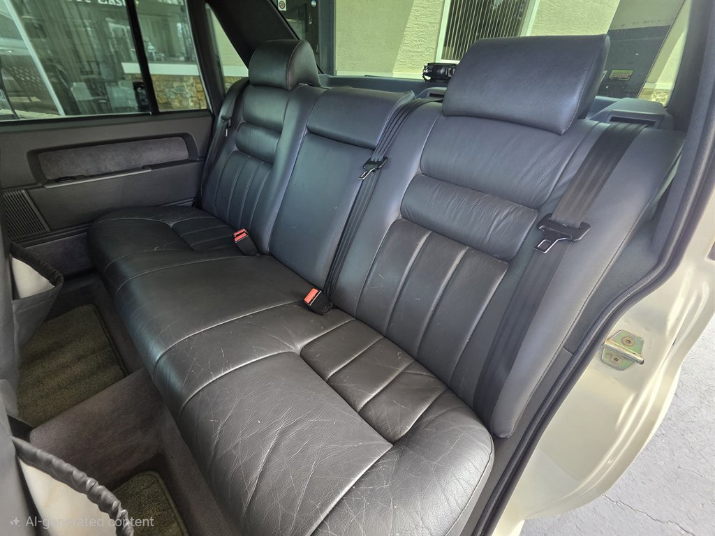 1993 Volvo 960 - $5,143