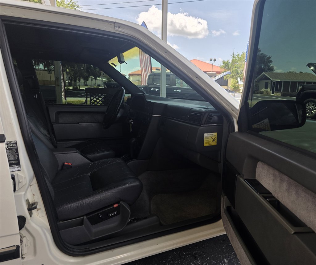 1993 Volvo 960 - $5,143