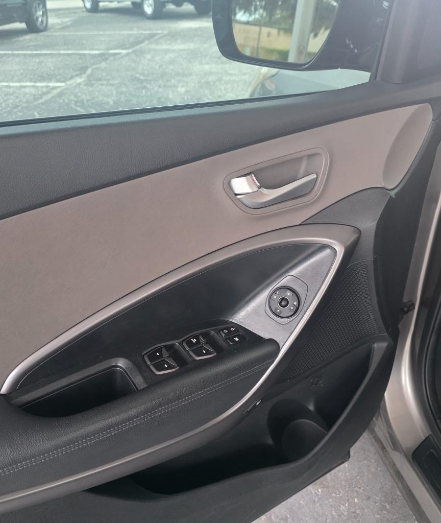 2013 Hyundai Santa Fe Sport - $7,990