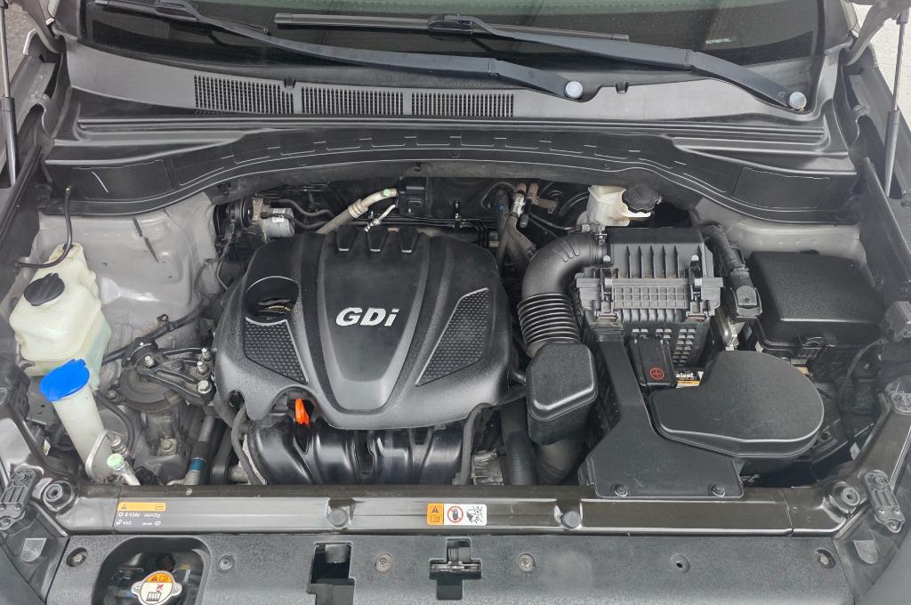 2013 Hyundai Santa Fe Sport - $7,990