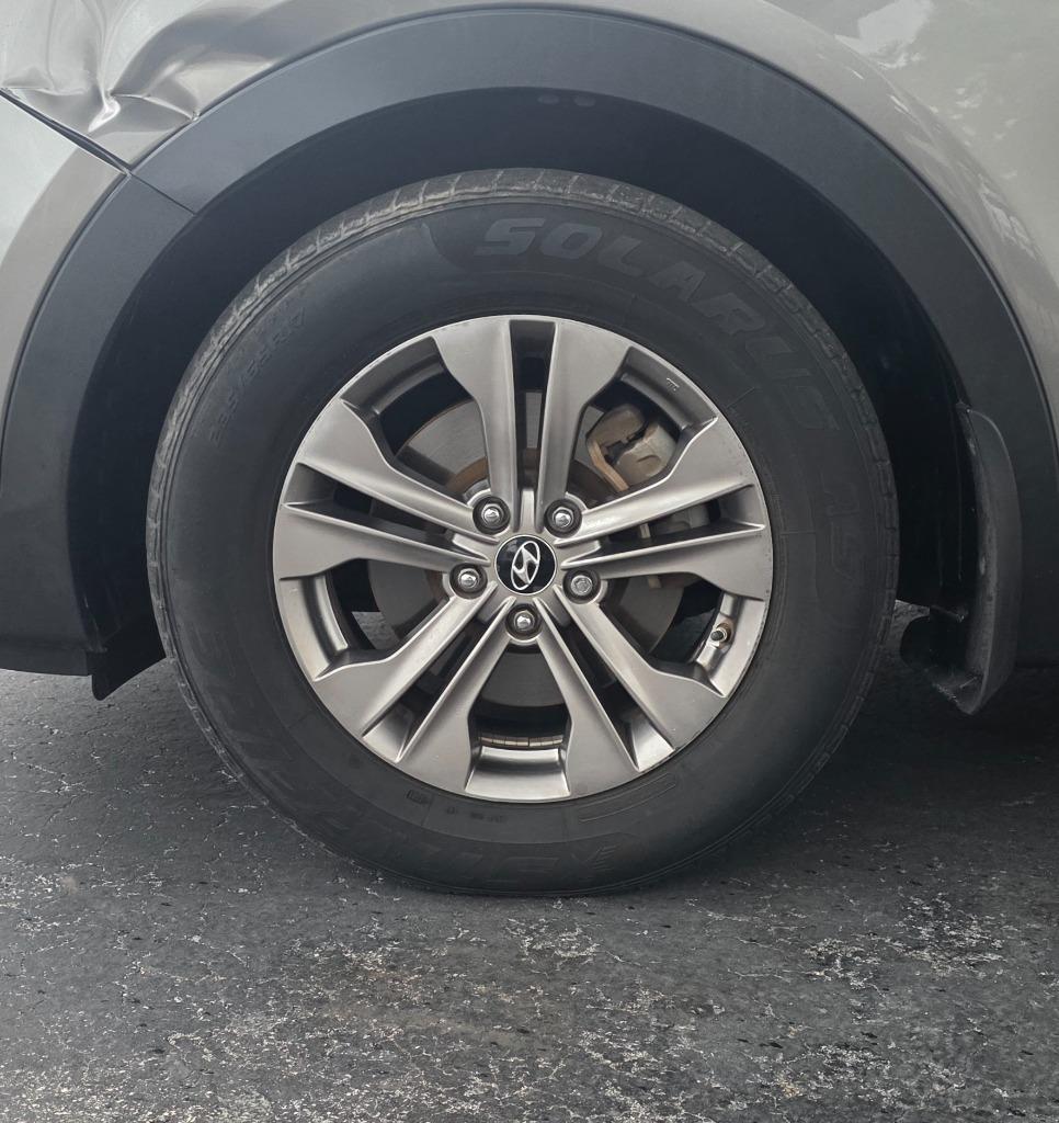 2013 Hyundai Santa Fe Sport - $7,990