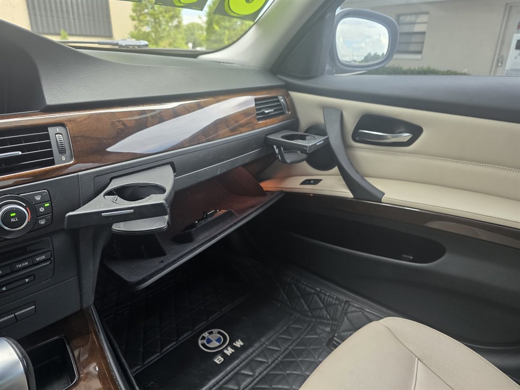 2011 BMW 328i - $10,436