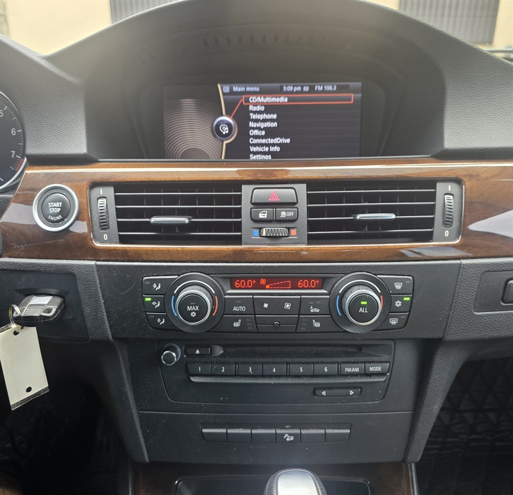 2011 BMW 328i - $10,436