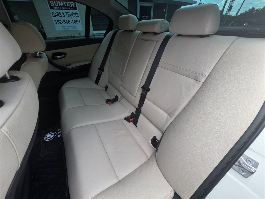 2011 BMW 328i - $10,436