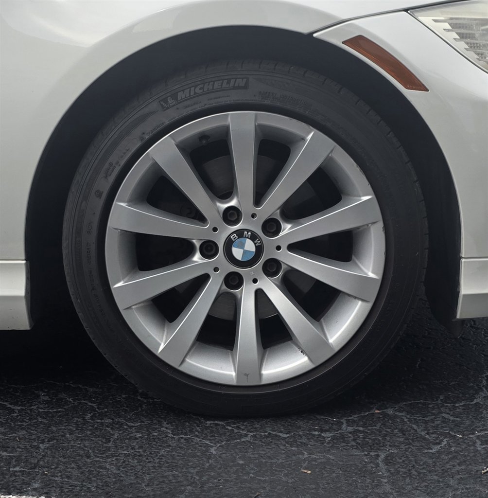 2011 BMW 328i - $10,436