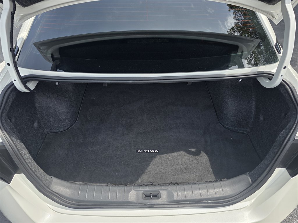 2019 Nissan Altima - $19,238