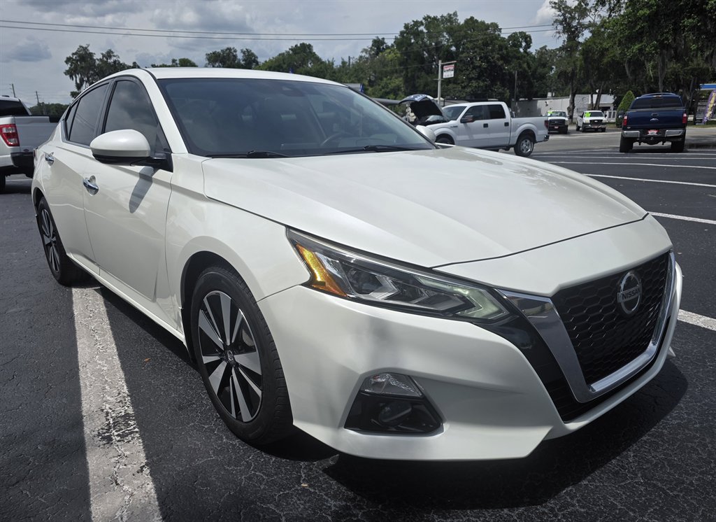 2019 Nissan Altima - $19,238