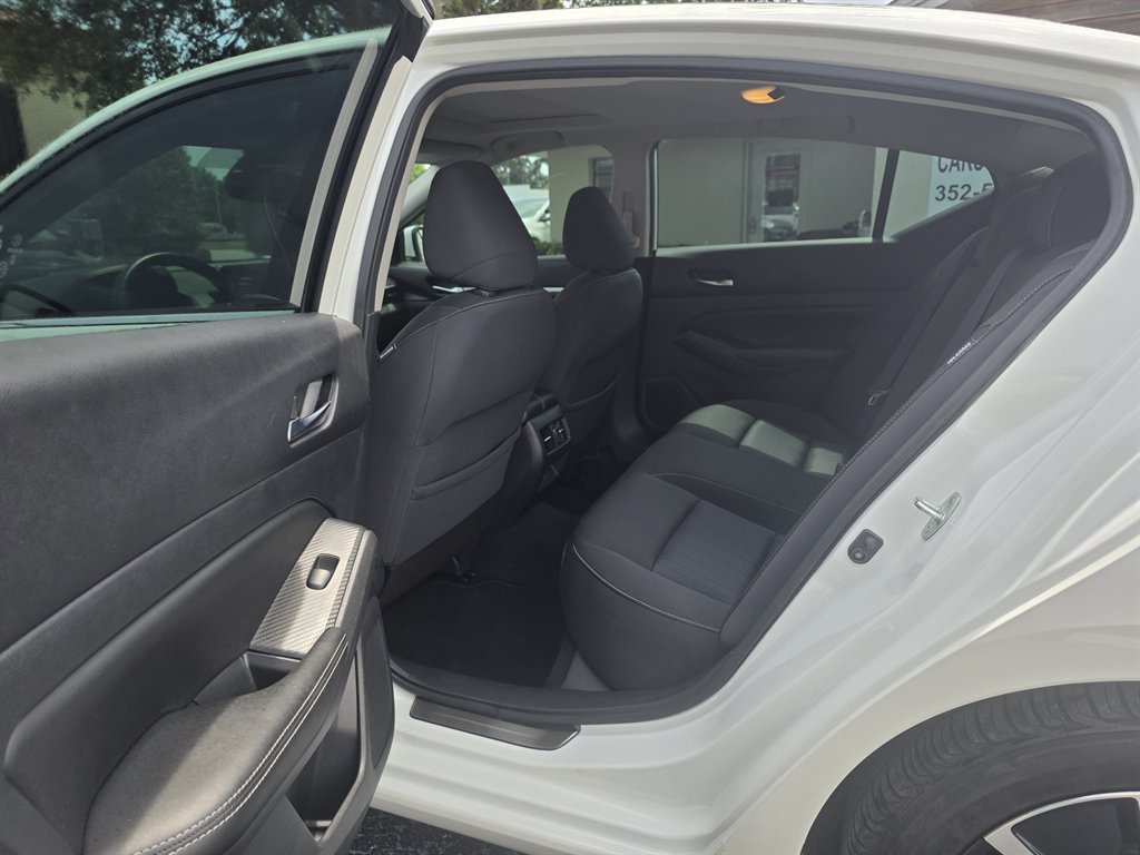2019 Nissan Altima - $19,238