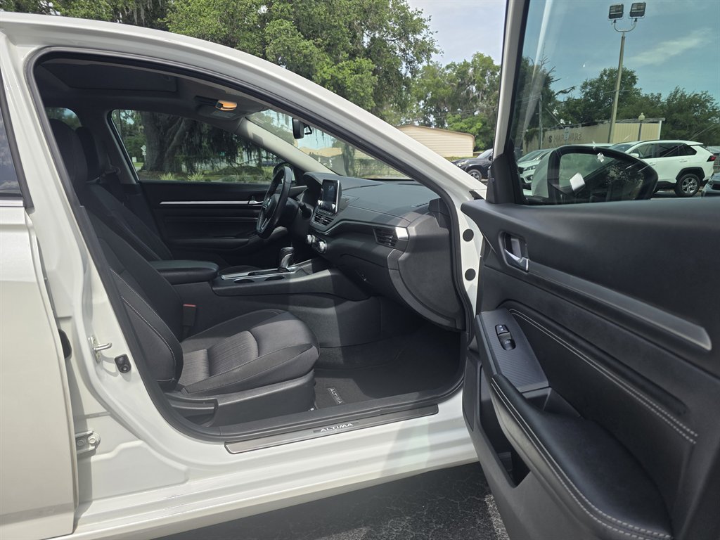 2019 Nissan Altima - $19,238