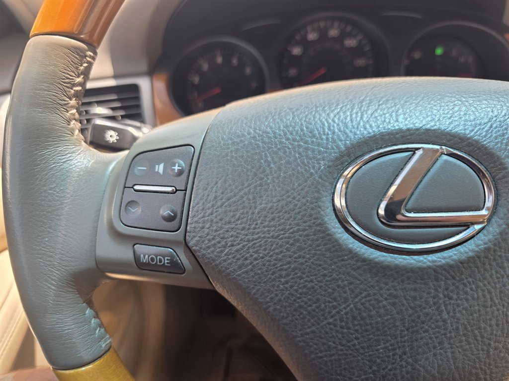 2006 Lexus ES - $13,436