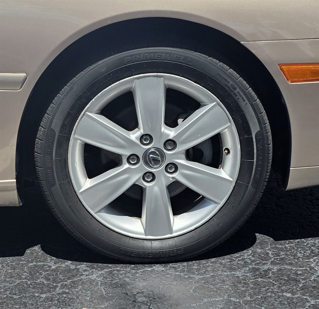 2006 Lexus ES - $13,436