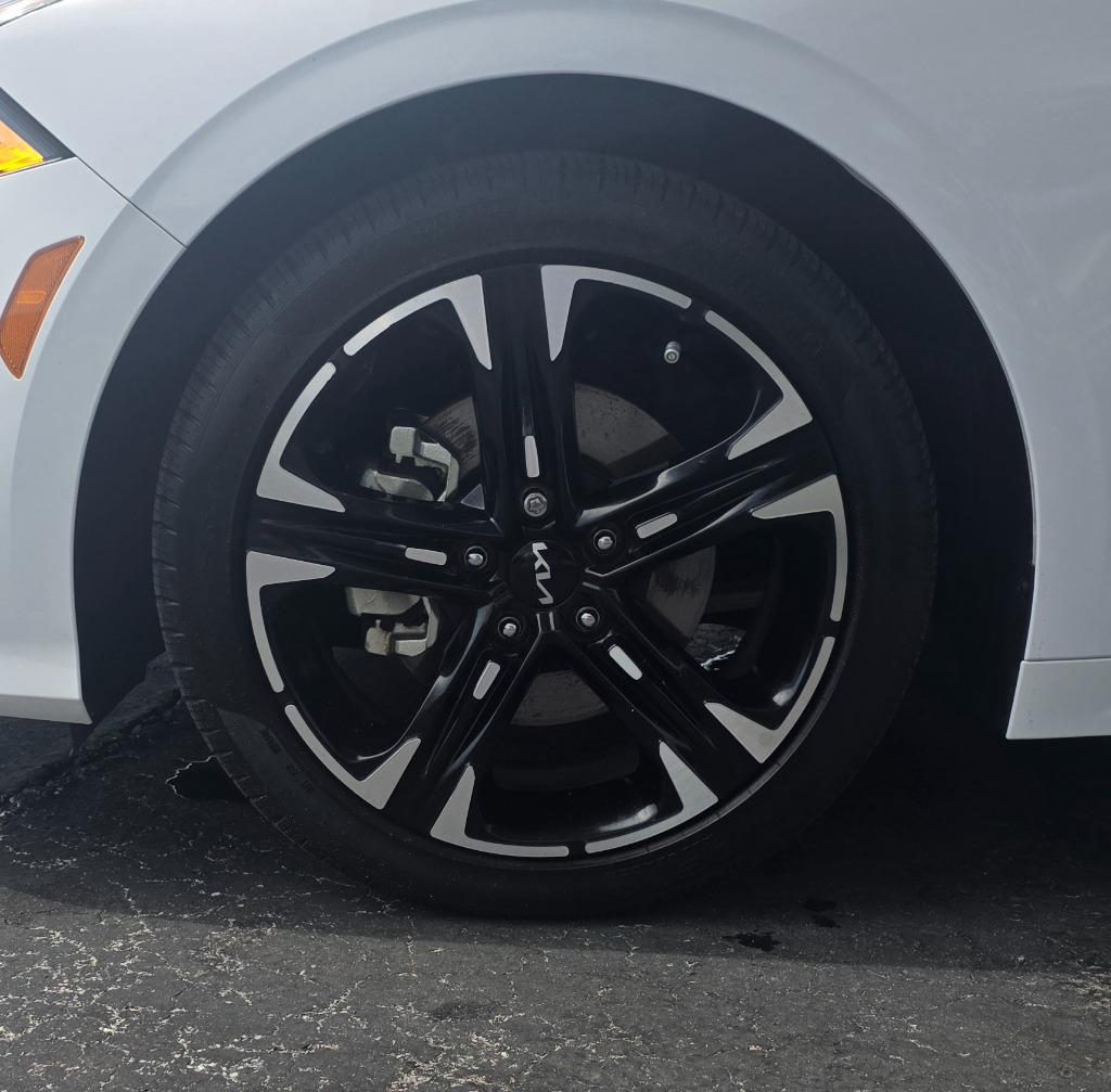 2023 Kia K5 - $24,988