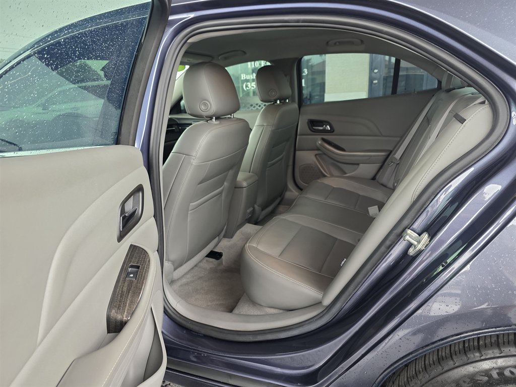 2015 Chevrolet Malibu - $14,418