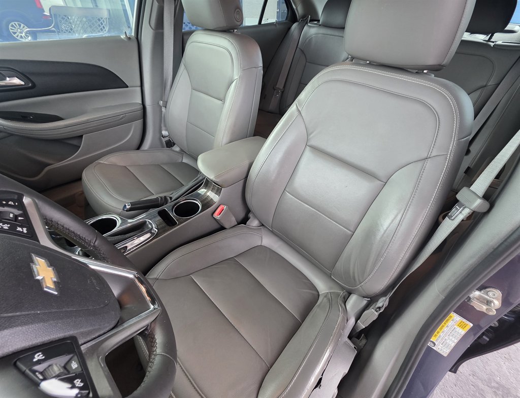 2015 Chevrolet Malibu - $14,418