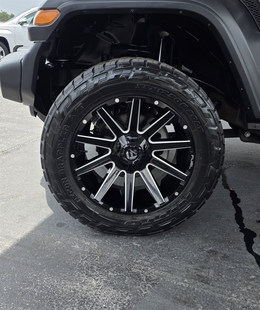2018 Jeep All-New Wrangler Unlimited Sport 4x4  photo
