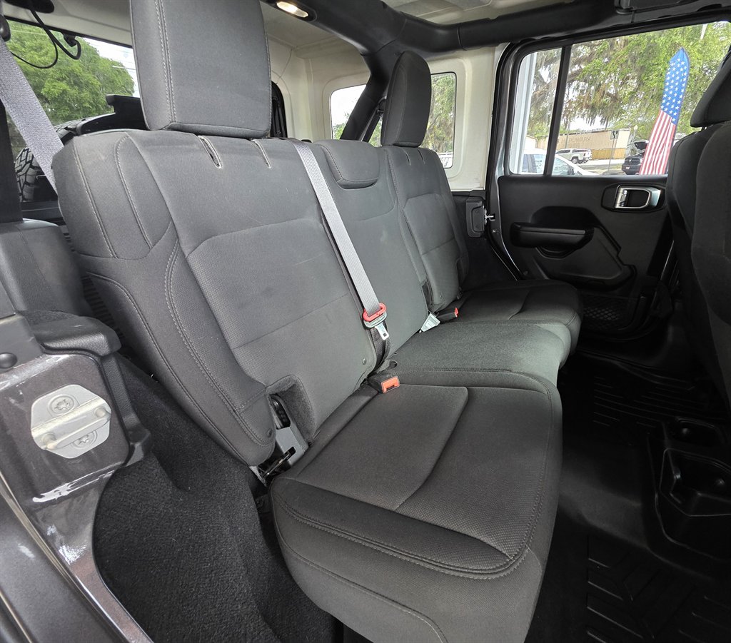 2018 Jeep All-New Wrangler Unlimited Sport 4x4  photo