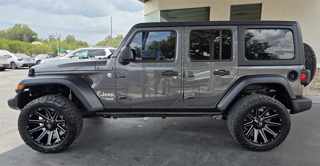 2018 Jeep All-New Wrangler Unlimited Sport 4x4  photo