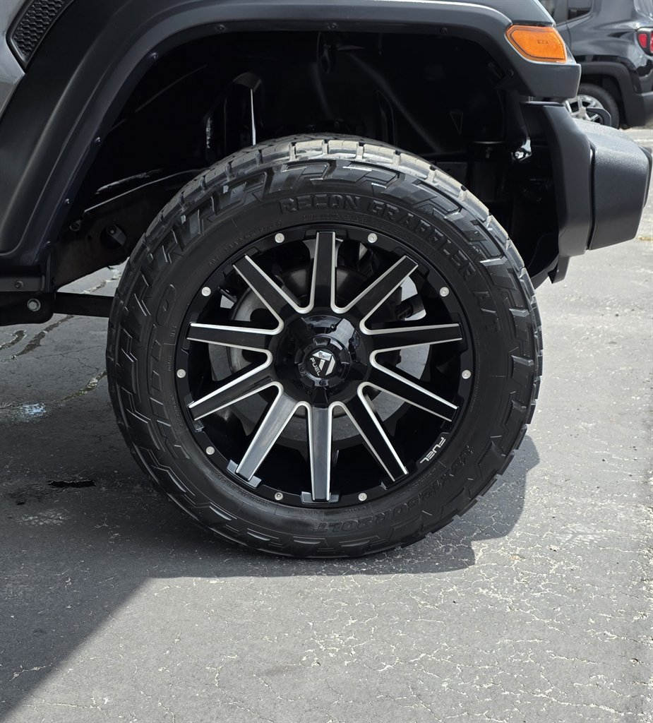 2018 Jeep All-New Wrangler Unlimited Sport 4x4  photo