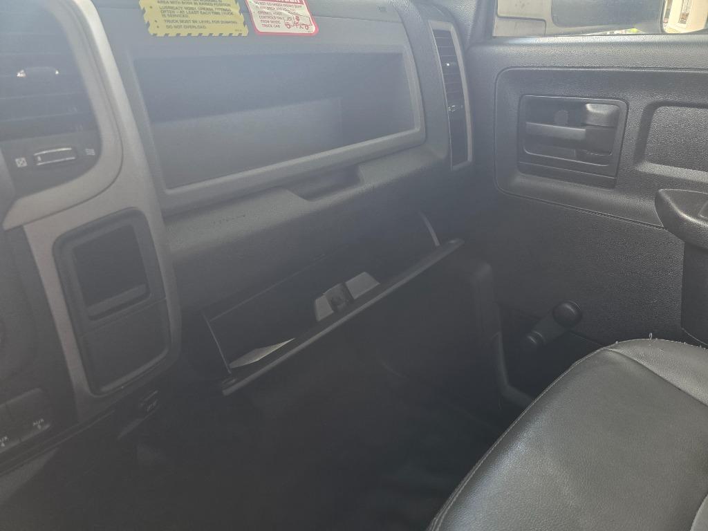 2014 Ram 3500 - $24,280