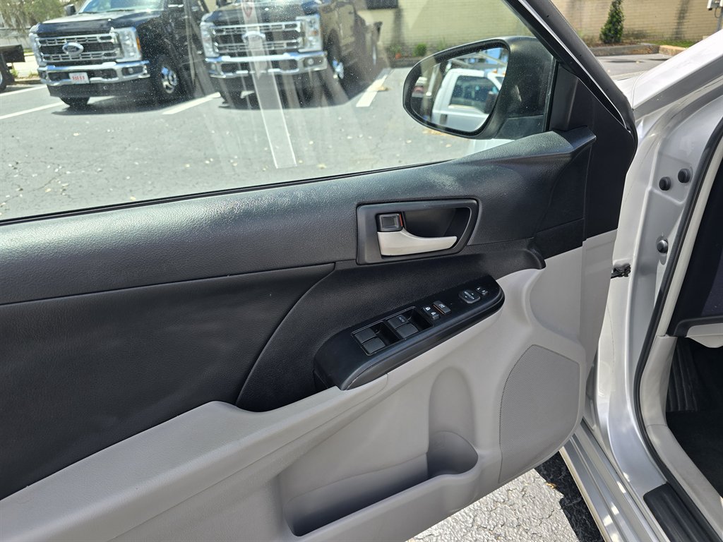 2013 Toyota Camry - $15,636