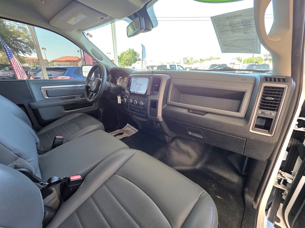 2019 RAM 1500 DS Tradesman photo