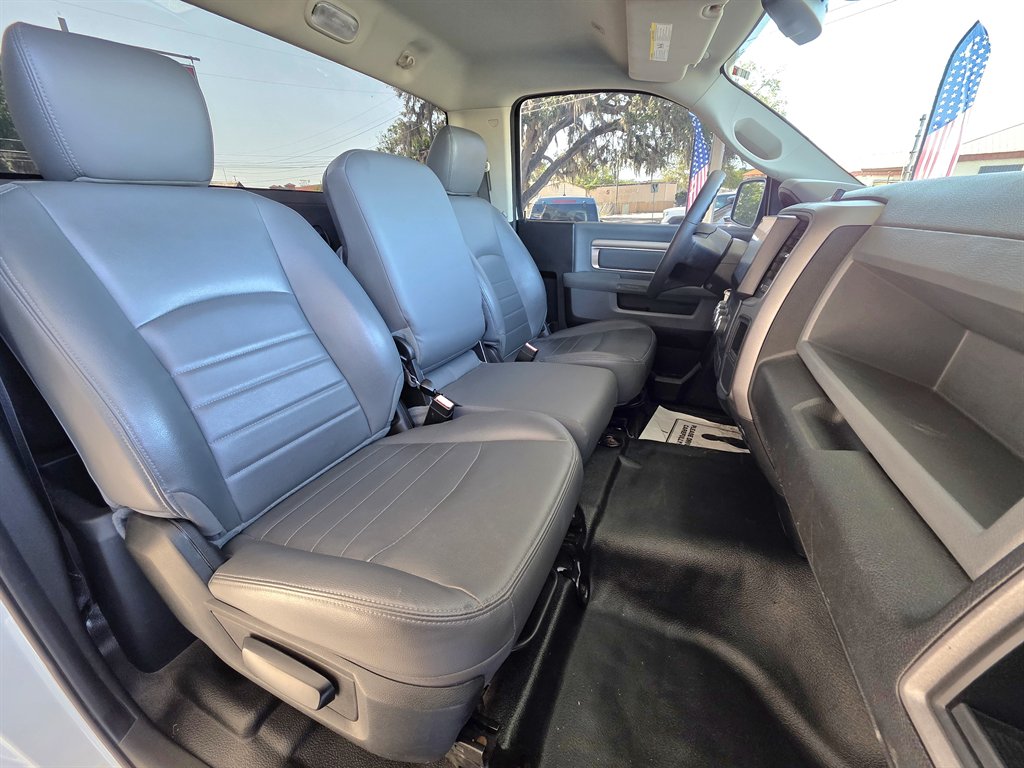 2019 RAM 1500 DS Tradesman photo