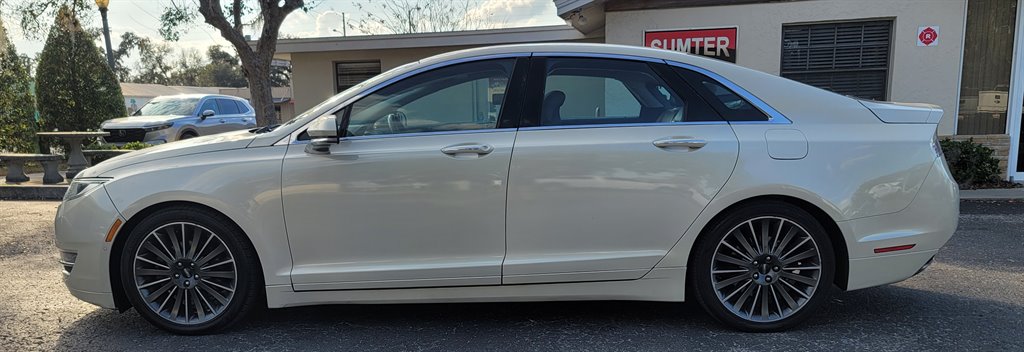 2016 Lincoln MKZ photo