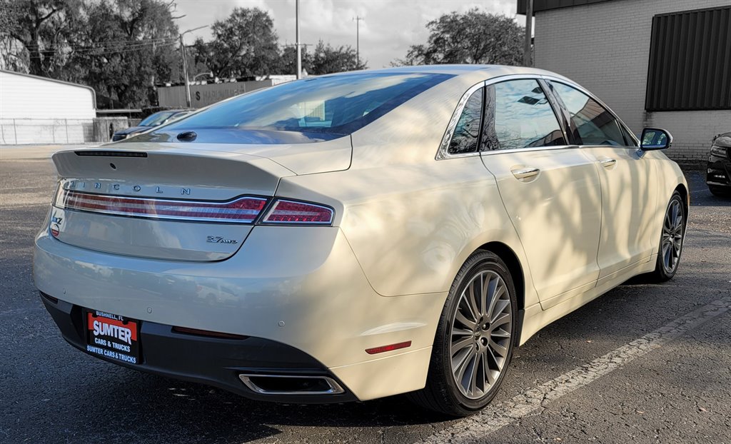 2016 Lincoln MKZ photo