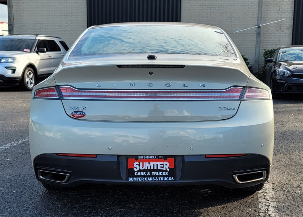 2016 Lincoln MKZ photo