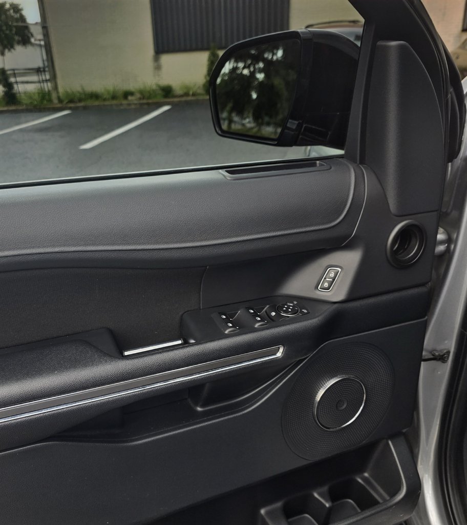 2022 Ford Expedition - $33,936