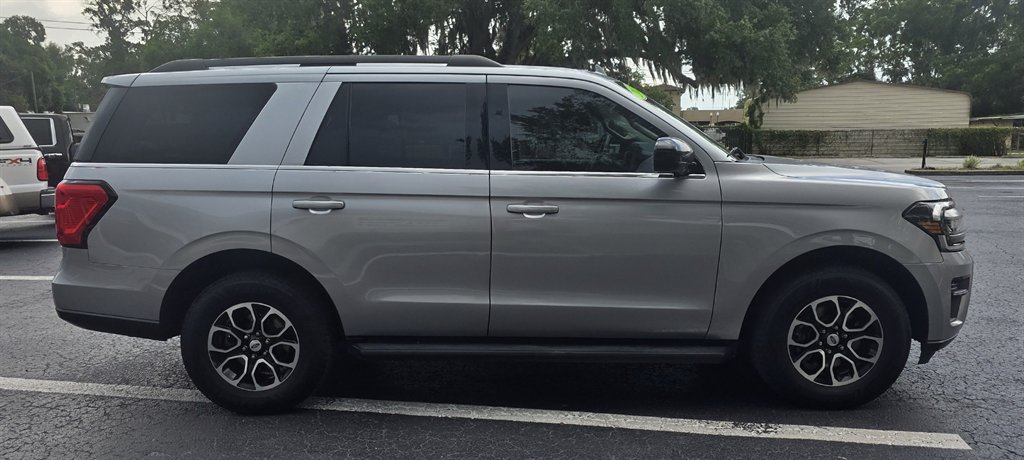 2022 Ford Expedition - $33,936